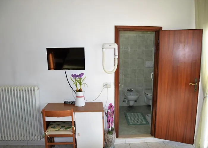 Ristorante Da Marco 酒店 *